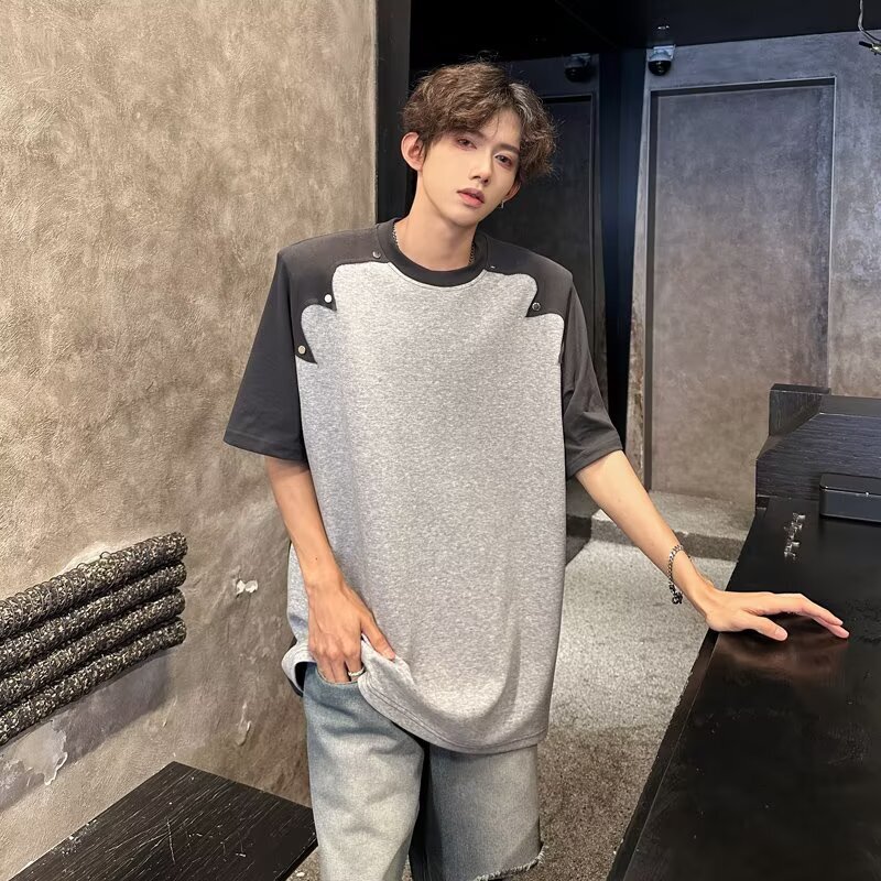 Men's Short Sleeve T-shirt 2025 Summer New Raglan Sleeve Designer T-shirt Niche Design Loose Padded Shoulder Half Sleeve T-shirt Men's Cloth