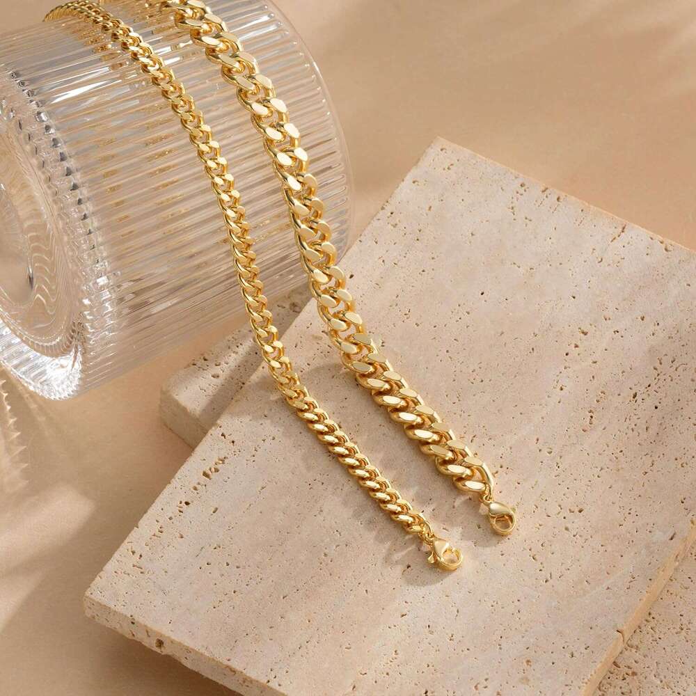 Waterproof 3 Ankle Bracelets Dainty Gold Anklets Trendy Layered 14K Gold/Sier Plated Stackable Chunky Cuban Link Chian Anklet Bracelet Set for Women N