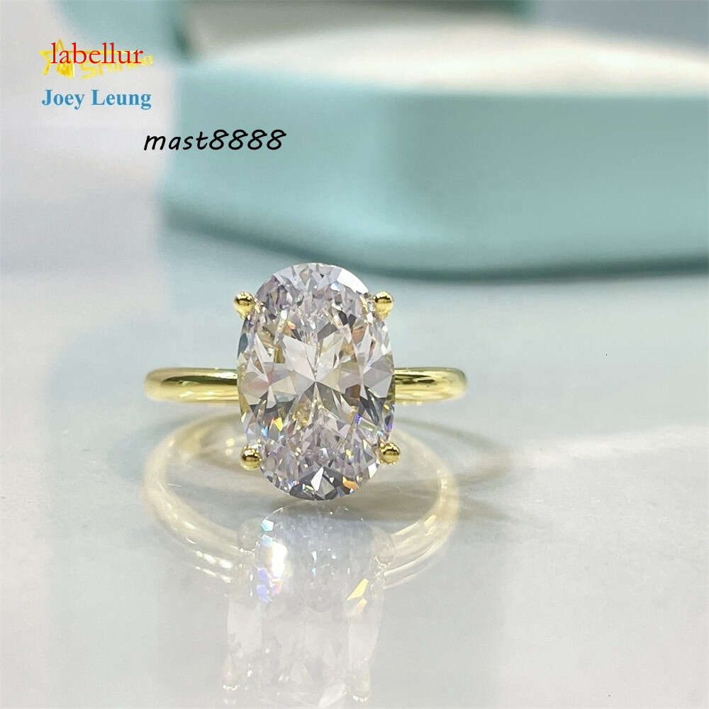 Gorgeous Sier Gold Plated Jewelry Iced Out Classic Solitair Big Oval Cut Engagement Ring for Women