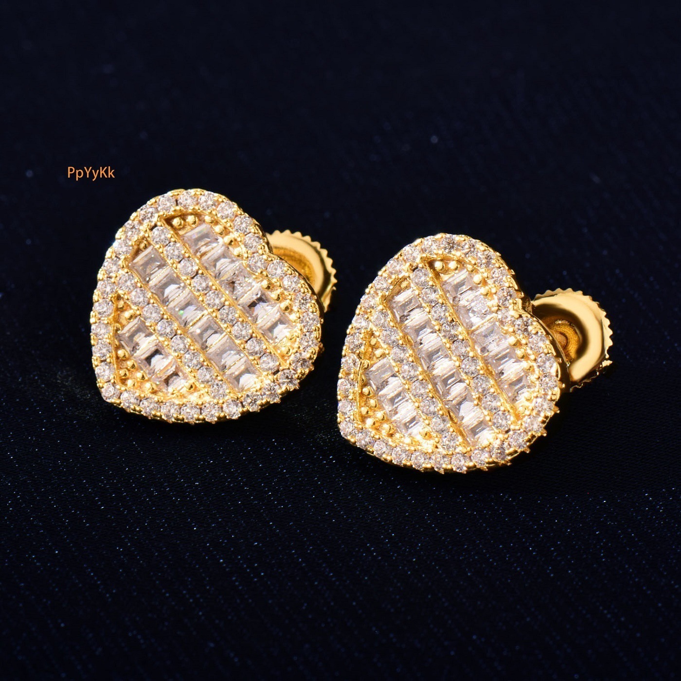 Luxury Jewelry Hip Hop Trapezoid Small Heart Earrings Minimalist Full Diamond Designer Premium Bling Bling Pass the diamond tester