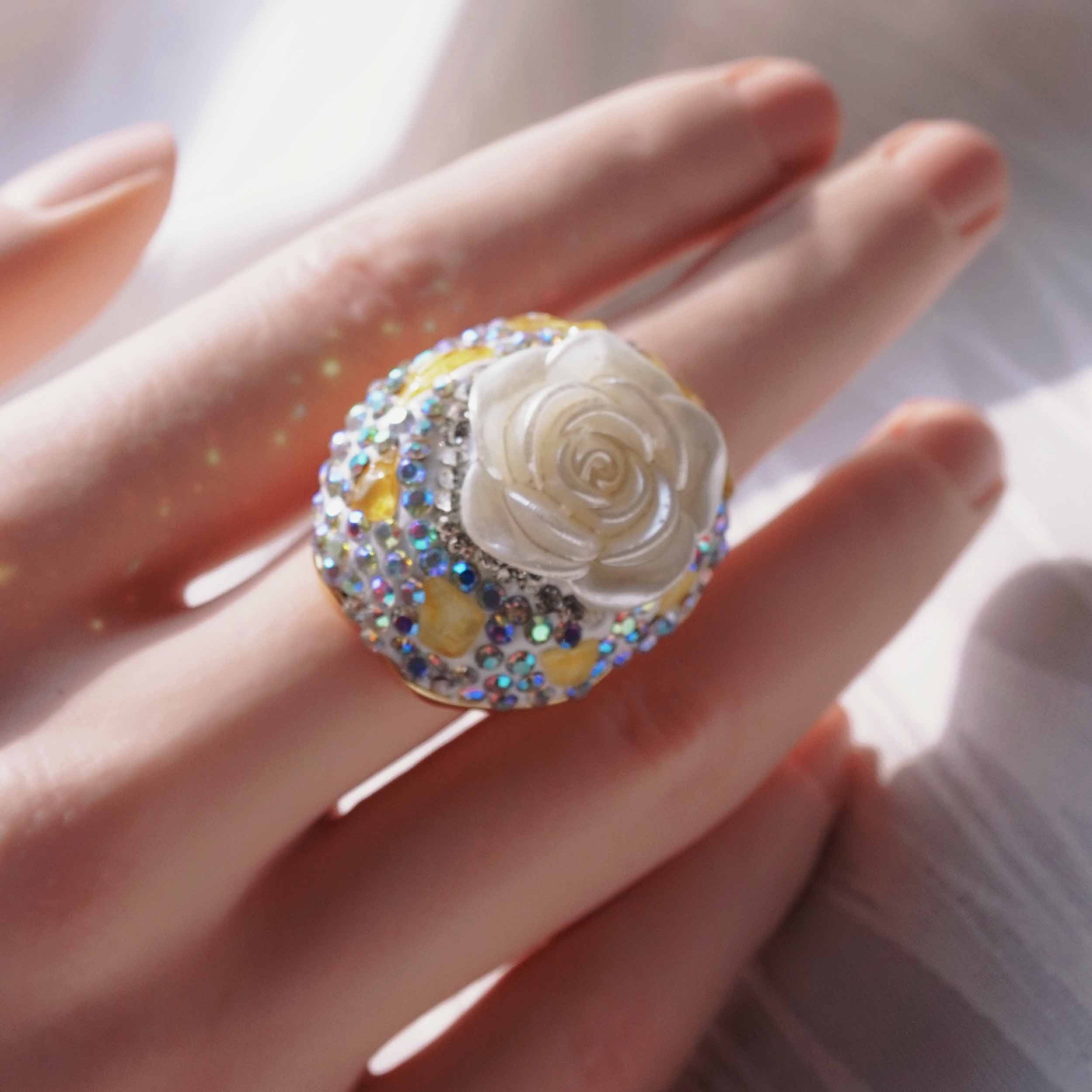 Star Mang rose shell citrine energy jewelry set light and luxurious shell powder suppressed design citrine ring earrings necklace Earrings & Necklace