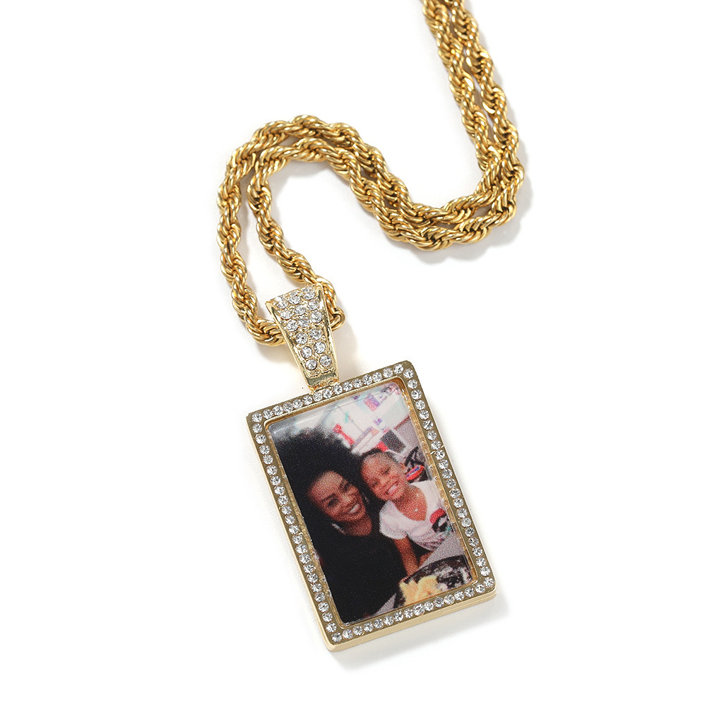 Luxury Jewelry New Geometric Memory Frame Pendant Minimalist Hip Hop VVS Moissanite Diamond Studded Personalized Photo Necklace Premium Quality