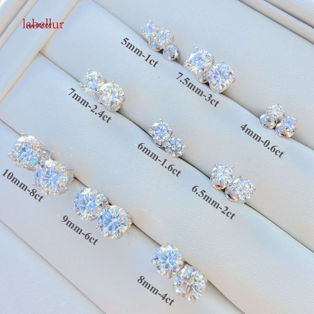 Cute Small Classic Design Four Claws Round VVS Moissanite Lab Dia Sterling Sier Stud Earrings