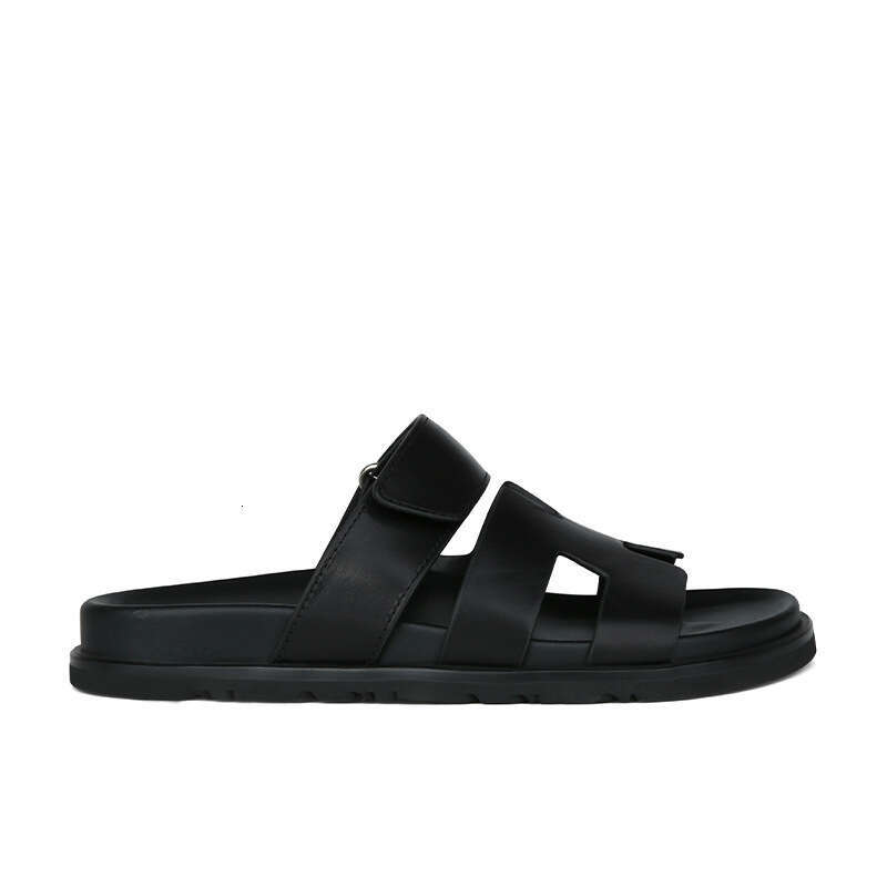 2025 Spring Summer New Slippers Uncle Thick Flat Sole Internet Celebrity Fashion Casual Beach Outdoor H Sandals