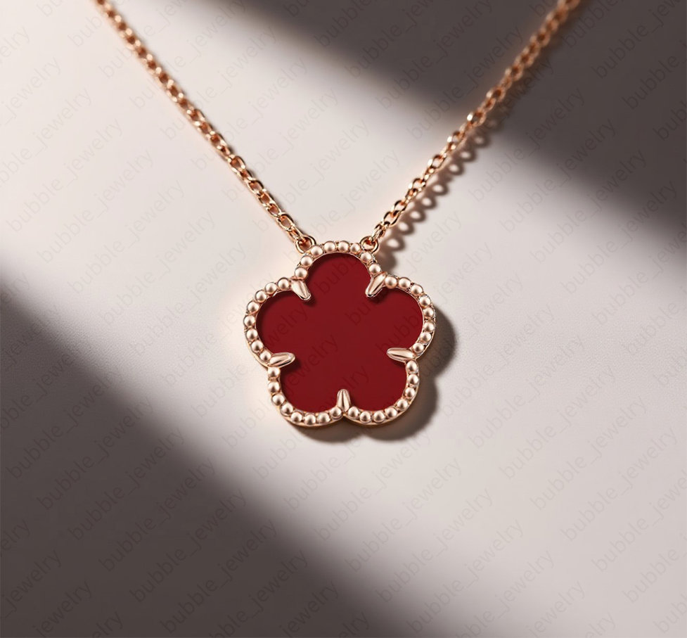 er Clover Necklace Rose Gold Flower Pendant Grey Mother of Pearl Necklace Diamond Accent Gift for Women Z250910