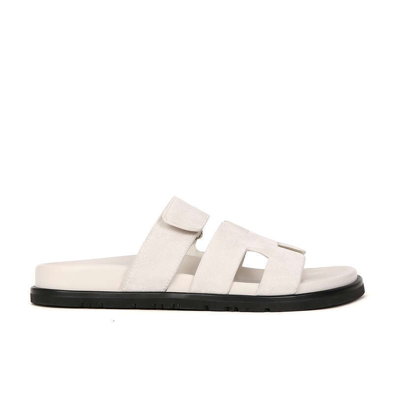 2025 Spring Summer New Slippers Uncle Thick Flat Sole Internet Celebrity Fashion Casual Beach Outdoor H Sandals