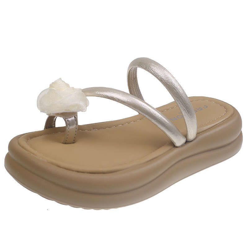 Stepping on Clouds Flower Thick-Soled for free shipping Women Summer Outdoor 2025 New Fairy Style Platform Fashion Sandals