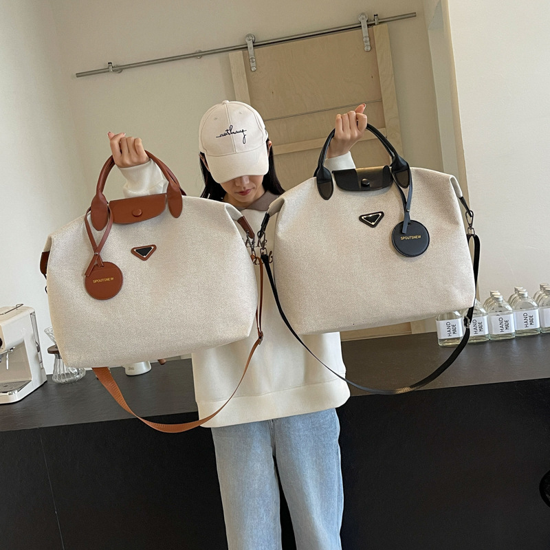 Free shipping designer Fashion New Travel Bag for Women Crossbody Bag Handbag Korean Style Lightweight Large Capacity Sports Fitness Bag