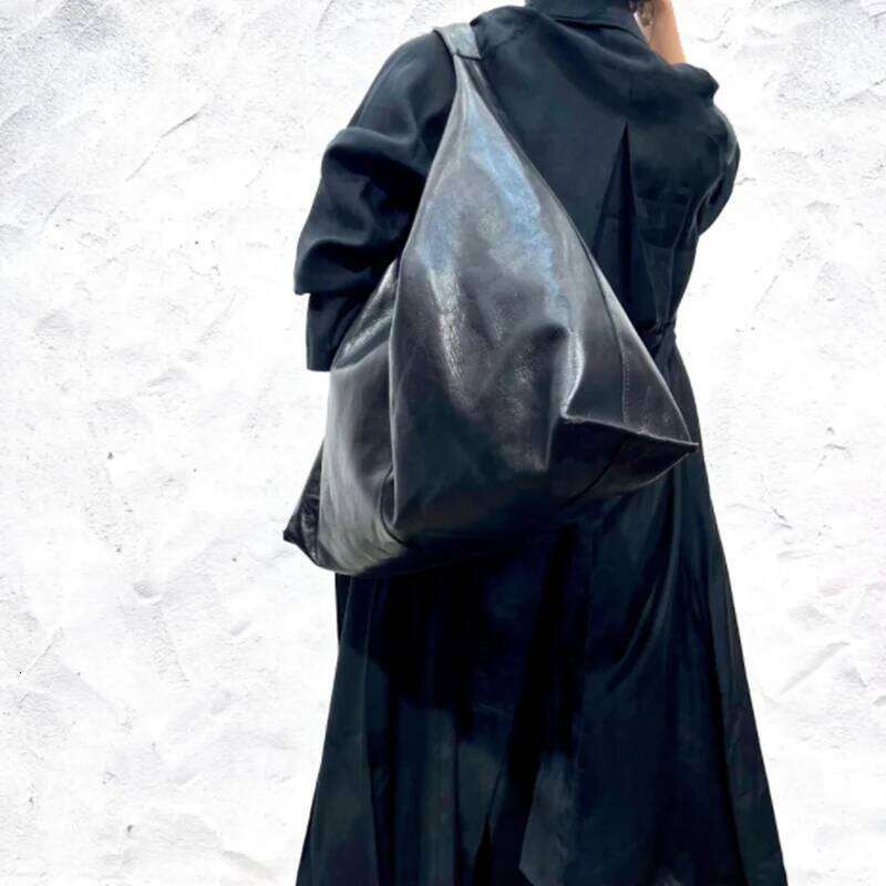 Designer Bag Genuine Leather Bag For Woman 100% Natural Cow Skin Tote Vintage Simple Design Shoulder Packs Cool Big Capacity BAG City Bag