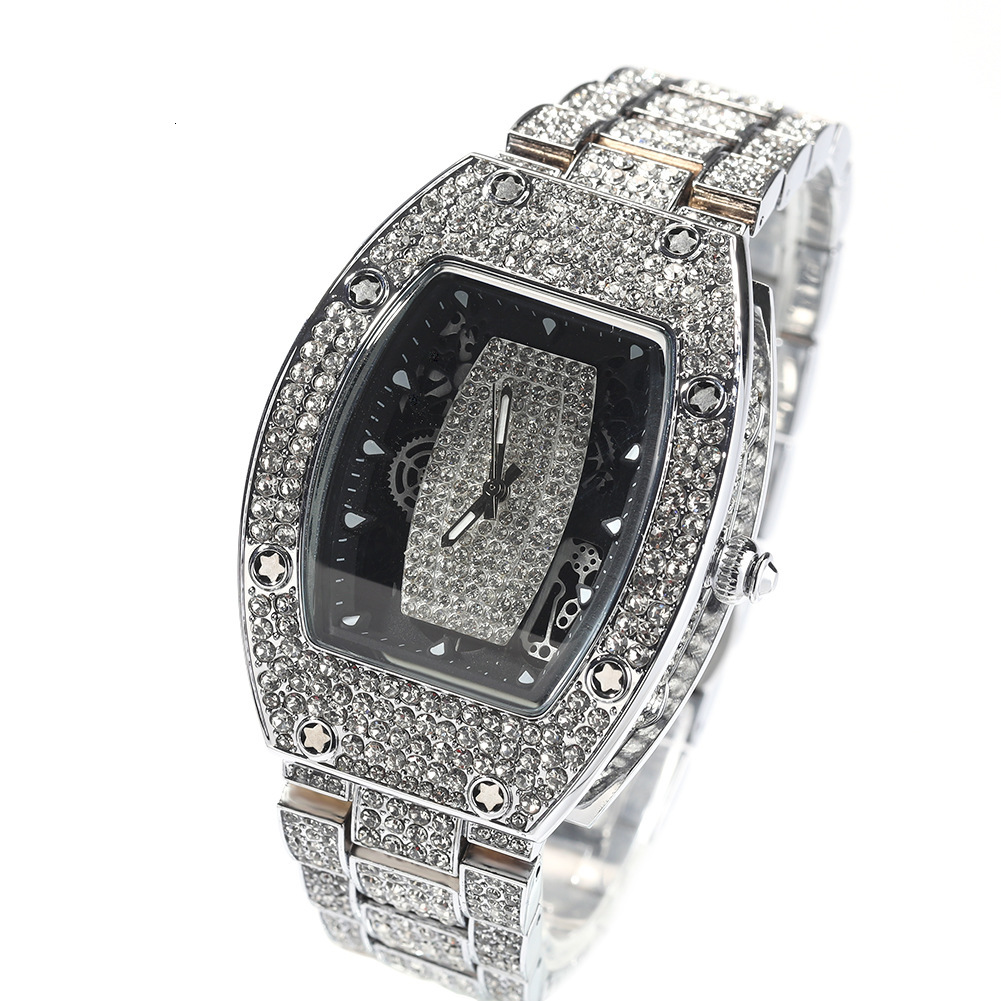 Luxury Jewelry VVS Moissanite High Quality Hip Hop Roman Numerals Iced Out Men Designer Watch Trendy Streetwear Big Dial Mechanical Pass the diamond t