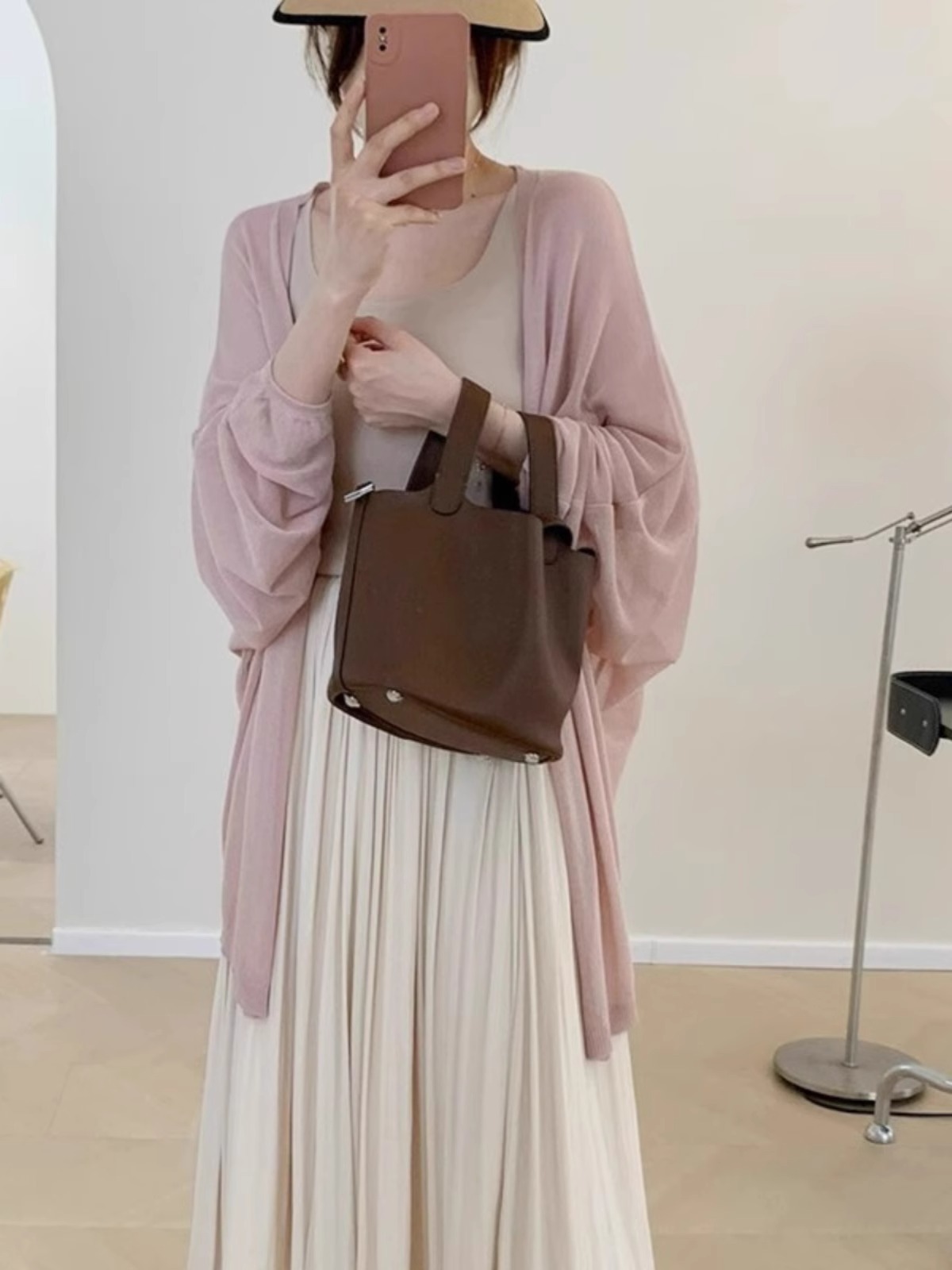 K1169 Long knitted sun-proof cardigan for women in summer with bat sleeves and air-conditioning blouse, loose and thin coat top