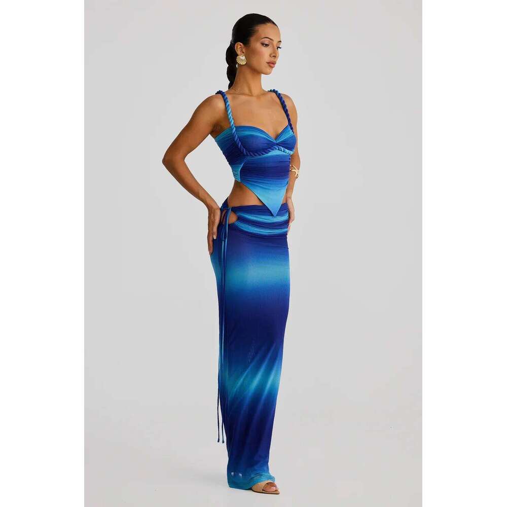High-quality 3 Pieces Bikinis 2025 New Sets Sexy Push Up Backless Women's Swimsuit Gradient Cover-ups High-end Niche Beach Wear