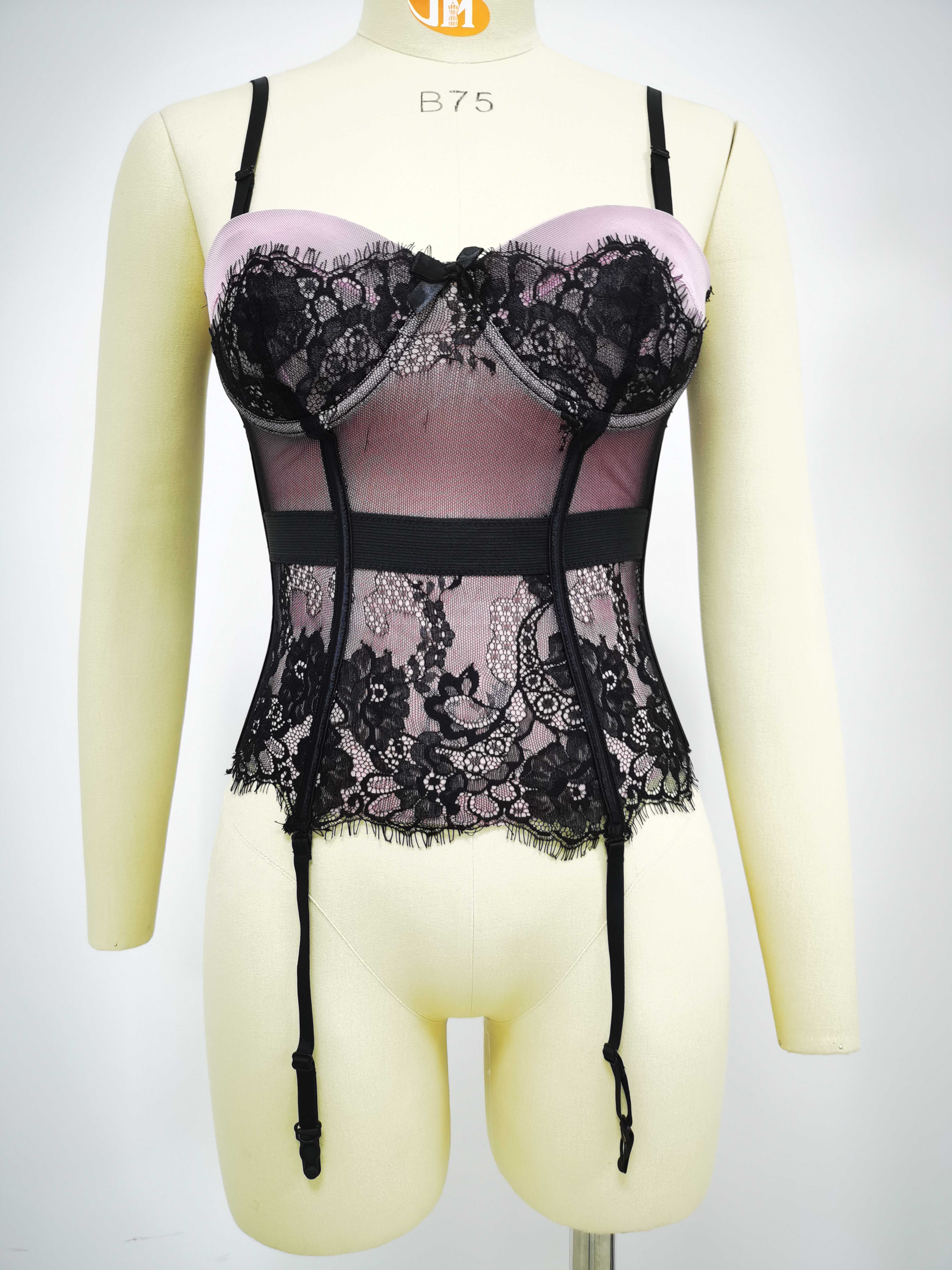 Hanging shoulders eyelashes lace steel rims chest support underwear with garters corset court attire a wide range of styles