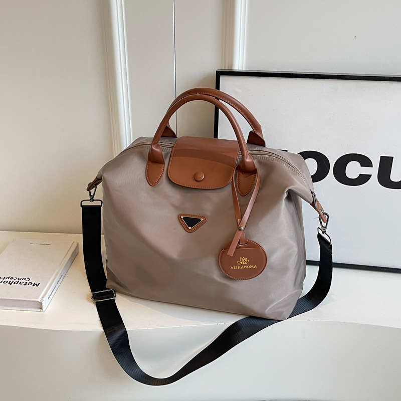 Free shipping designer Single Shoulder Bag for Women High-End Tote Bag New Korean Style Fashionable Versatile Crossbody Bag for College Students Large