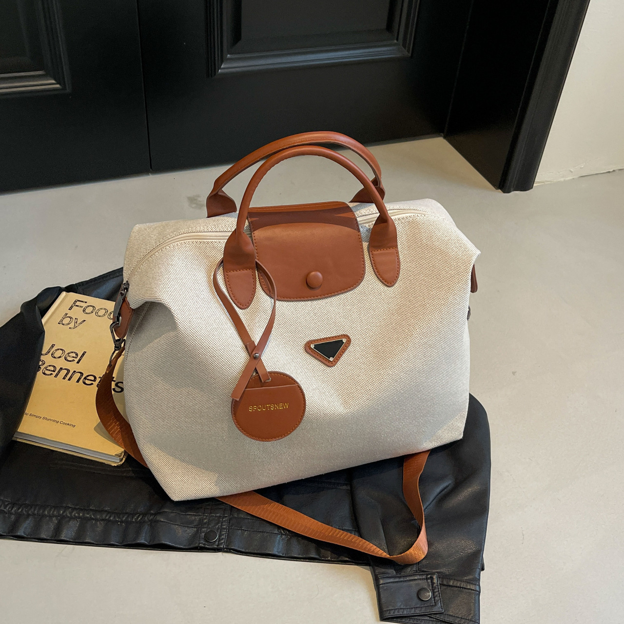 Free shipping designer Fashion New Travel Bag for Women Crossbody Bag Handbag Korean Style Lightweight Large Capacity Sports Fitness Bag