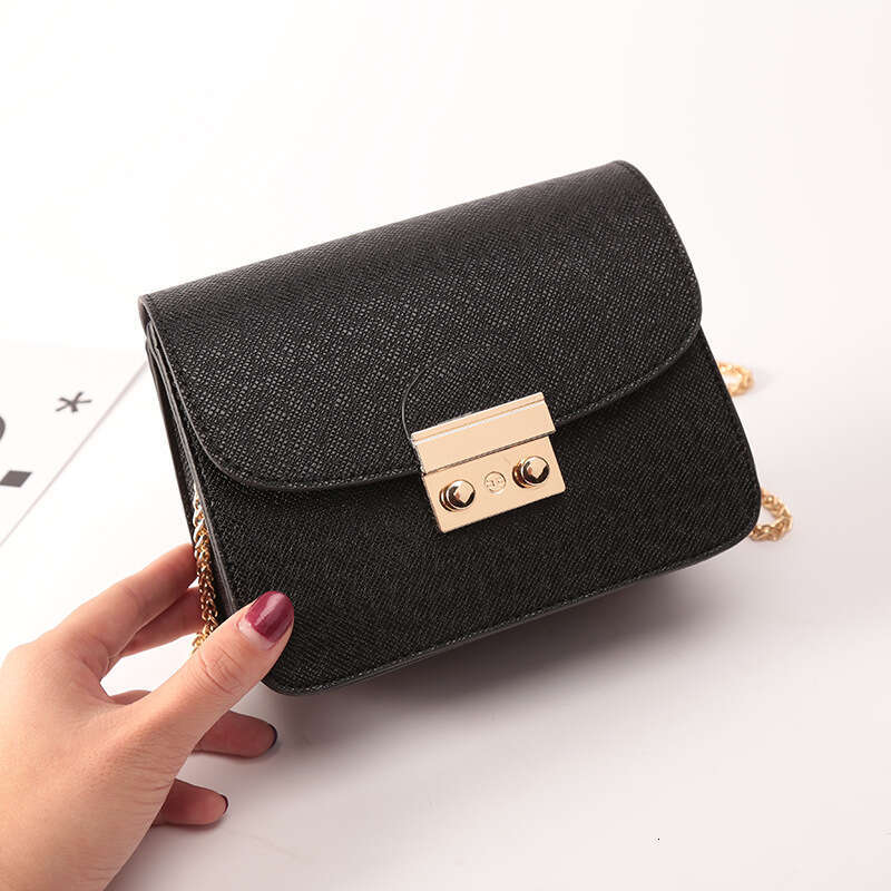 Women's 2025 Spring Summer New Chain Small Square Style Shoulder Crossbody Mini Phone Bag