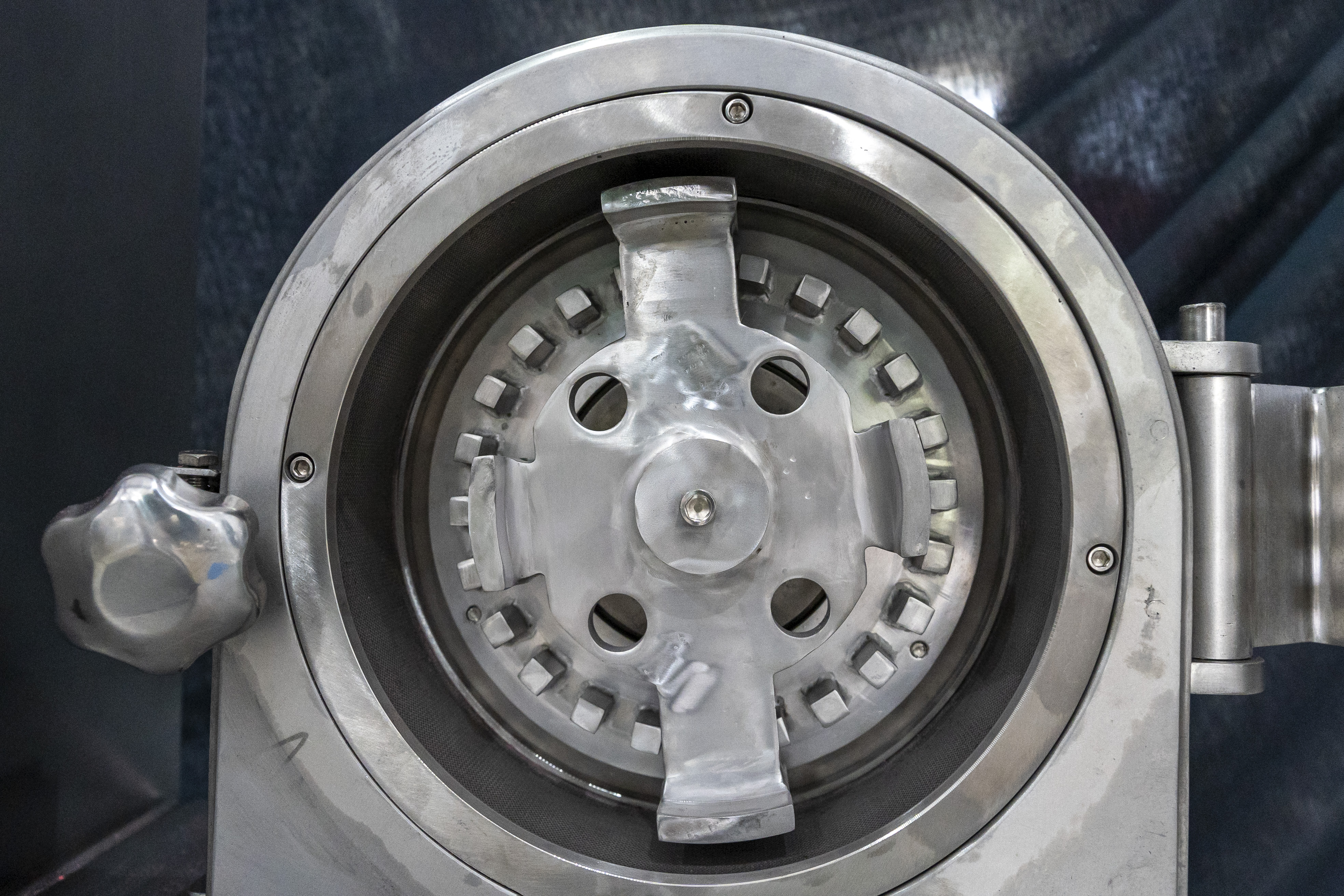 Turmeric/Cassava/Salt Processing Machine: Versatile Industrial Spice Grinding System