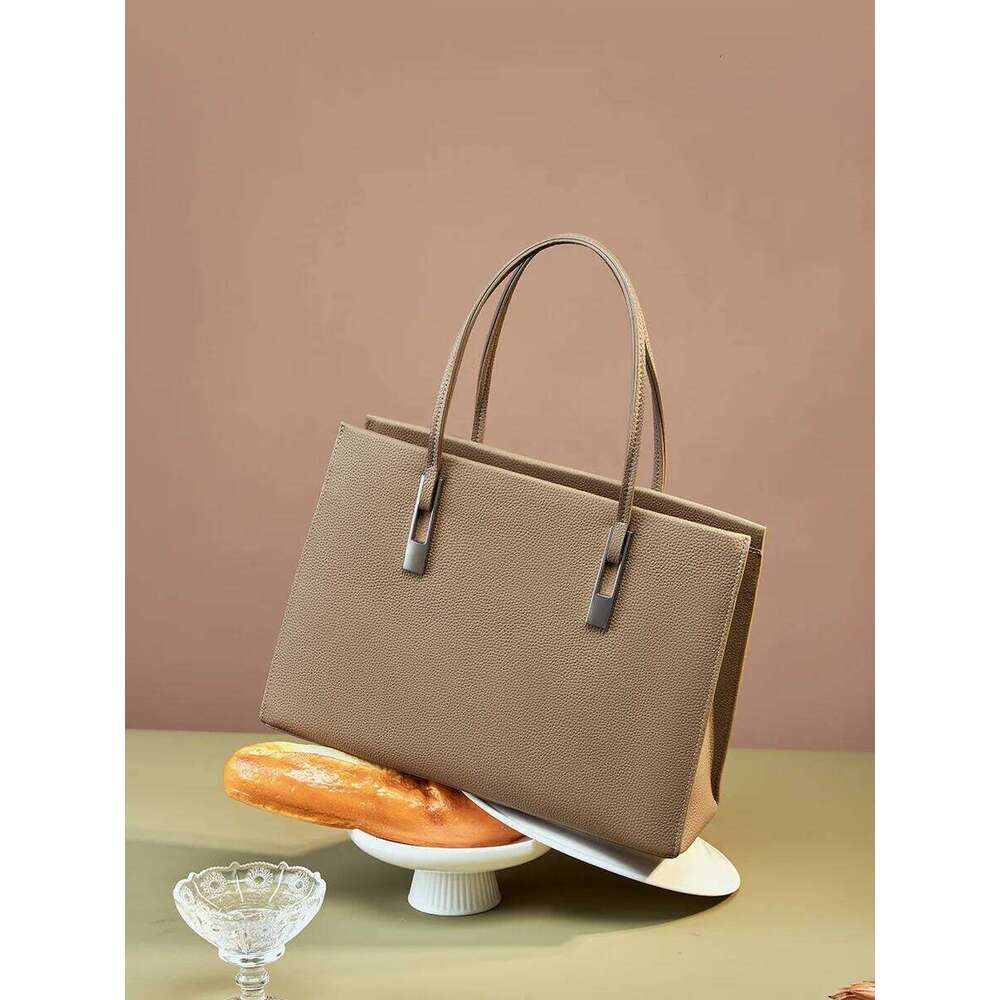 Genuine Leather Trend New Large Capacity Top Layer Cowhide Women's Handbag Shoulder Crossbody Styling Business Bag