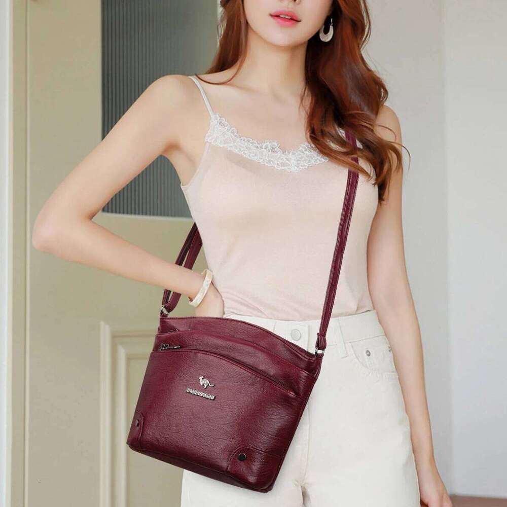 Business Casual Kangaroo Shoulder Women PU Multi-Compartment Zipper Adjustable Strap Crossbody Bag for Daily Use