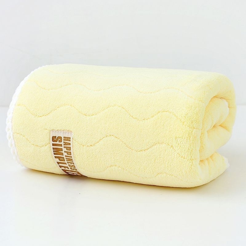 5Pcs 3 Towels2 Bath Towels S Pattern Cloth Label Coral Velvet Towels Bath Towel Combo Set Soft plaid Quick and Easy to Dry Can Be Used for Bathing Was