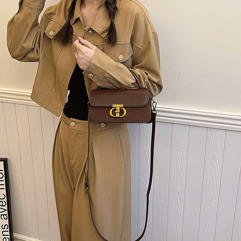 2025 New High-End Crossbody Light Luxury Single Shoulder Women's Fashion Trend Small Square Bag