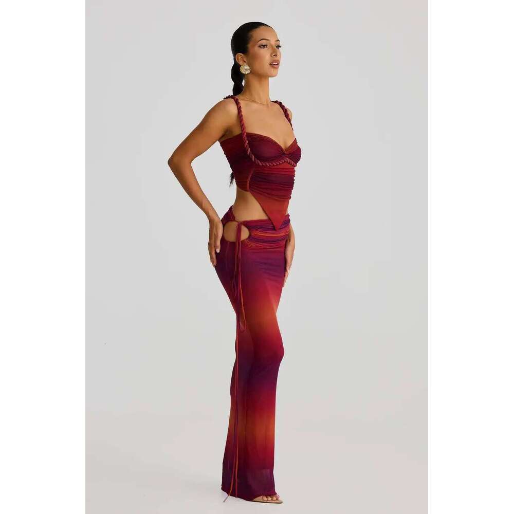 High-quality 3 Pieces Bikinis 2025 New Sets Sexy Push Up Backless Women's Swimsuit Gradient Cover-ups High-end Niche Beach Wear