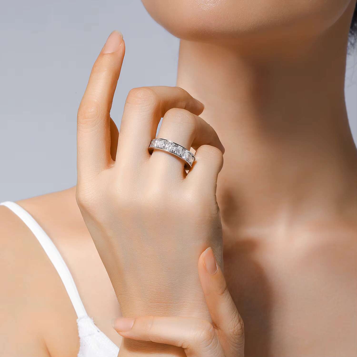 Wholesale Moissanite Jewelry White Gold Exquisite S925 Silver Ring Luxury Jewelry Women Wedding Moissanite Rings for Man R13630