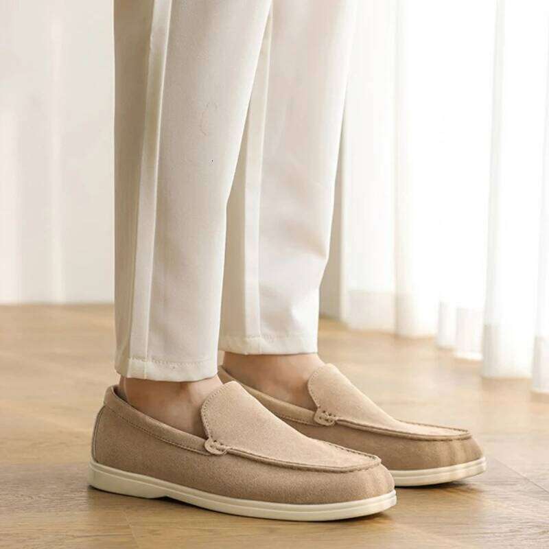 Men's Casual Suede Leather Loafers Classic British Style Men Shoes Lightweight Soft Moccasins Male Slip on Driving Flats