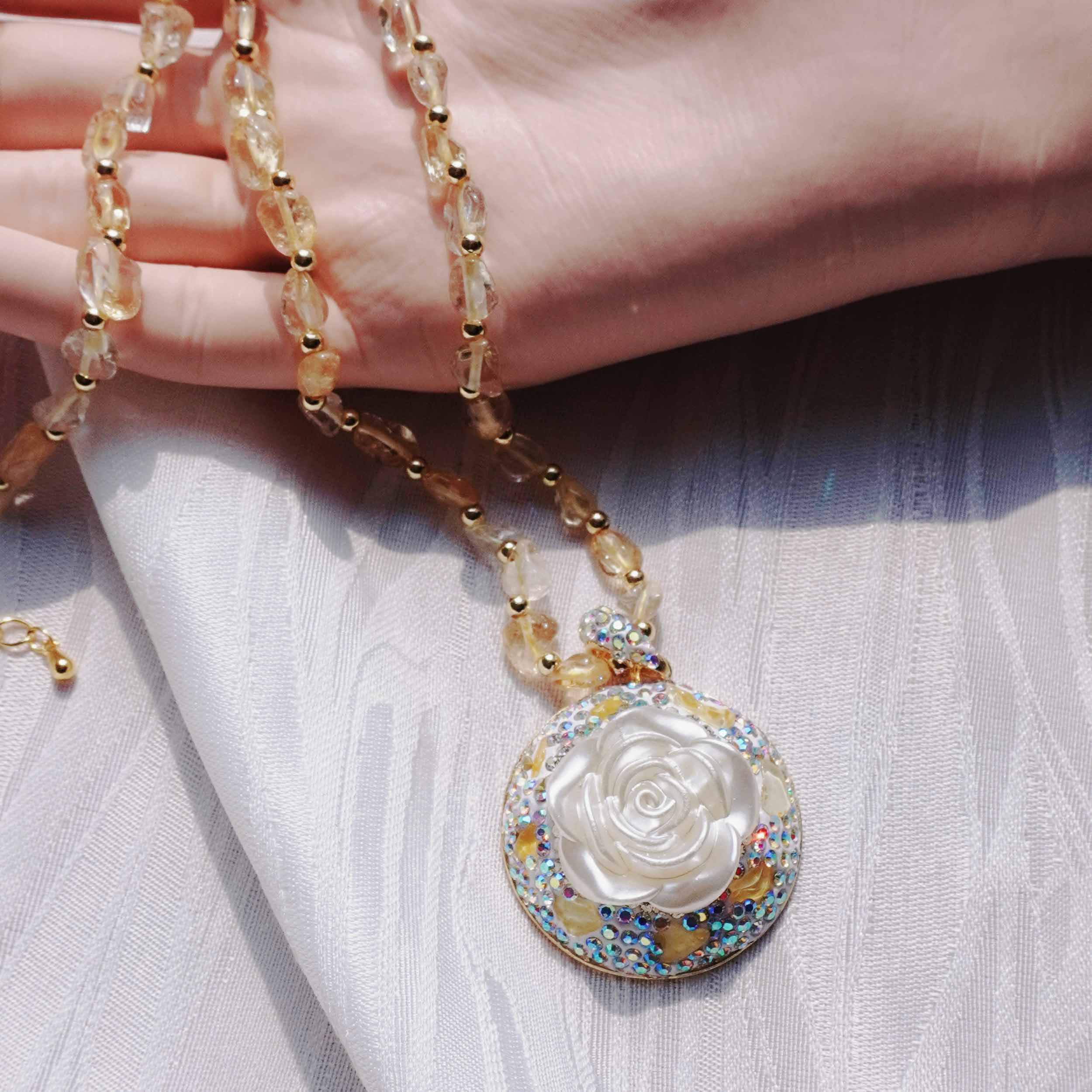 Star Mang rose shell citrine energy jewelry set light and luxurious shell powder suppressed design citrine ring earrings necklace Earrings & Necklace