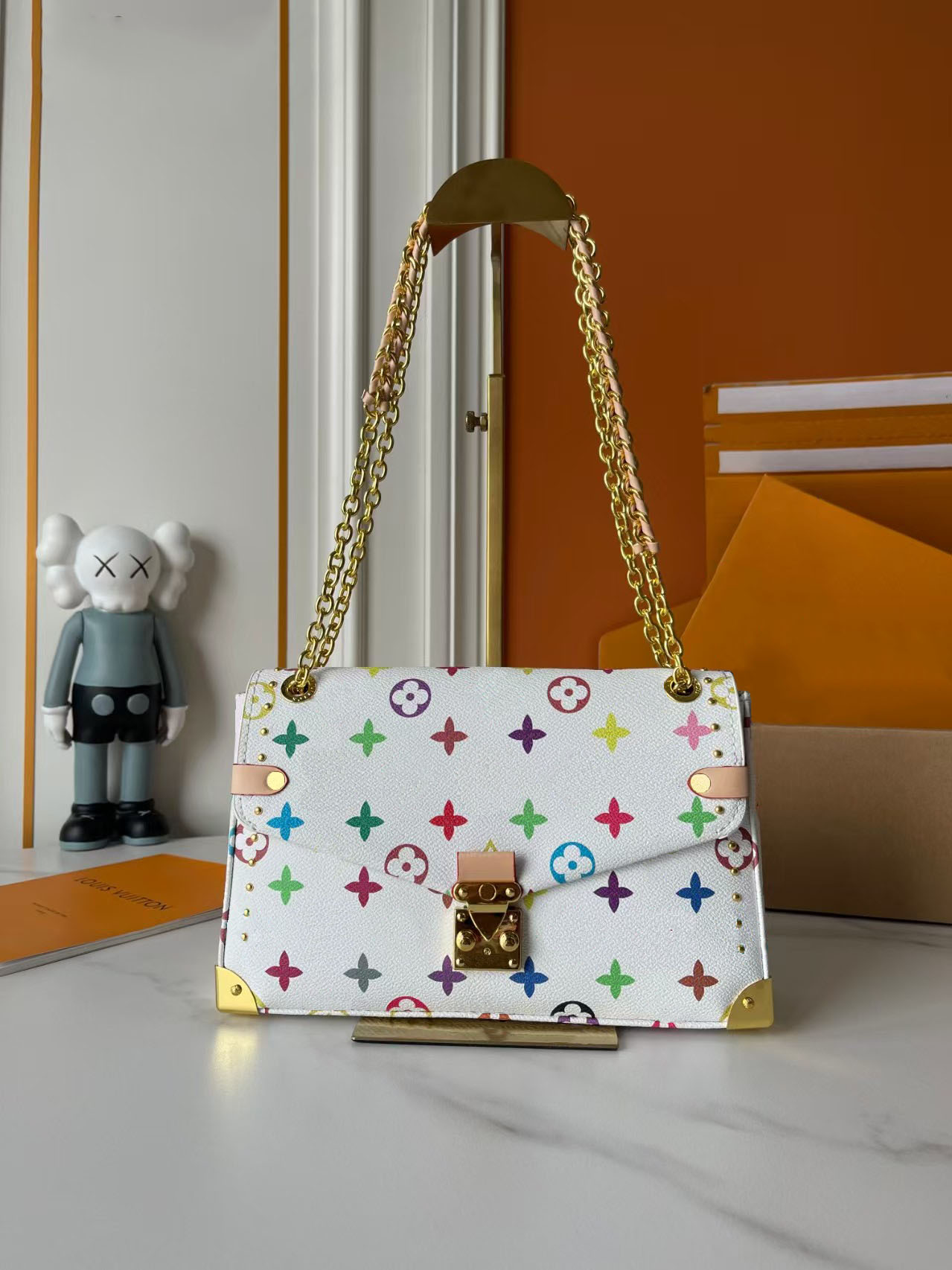 Designer Chain Printed Murakami Takashi Fashion Shoulder Bag Women's High Quality Leather Crossbody Bag Classic Leather Outing Party Shopping Leisure Shoulder Bag