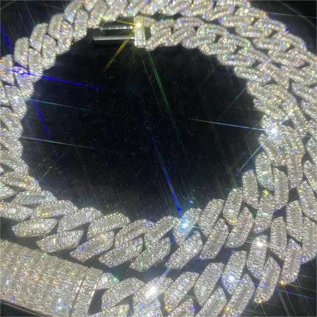 925 Sterling Silver 14mm Link Chain VVS Moissanite Diamond Cuban Link Necklace Hip Hop Jewelry with Iced out Style