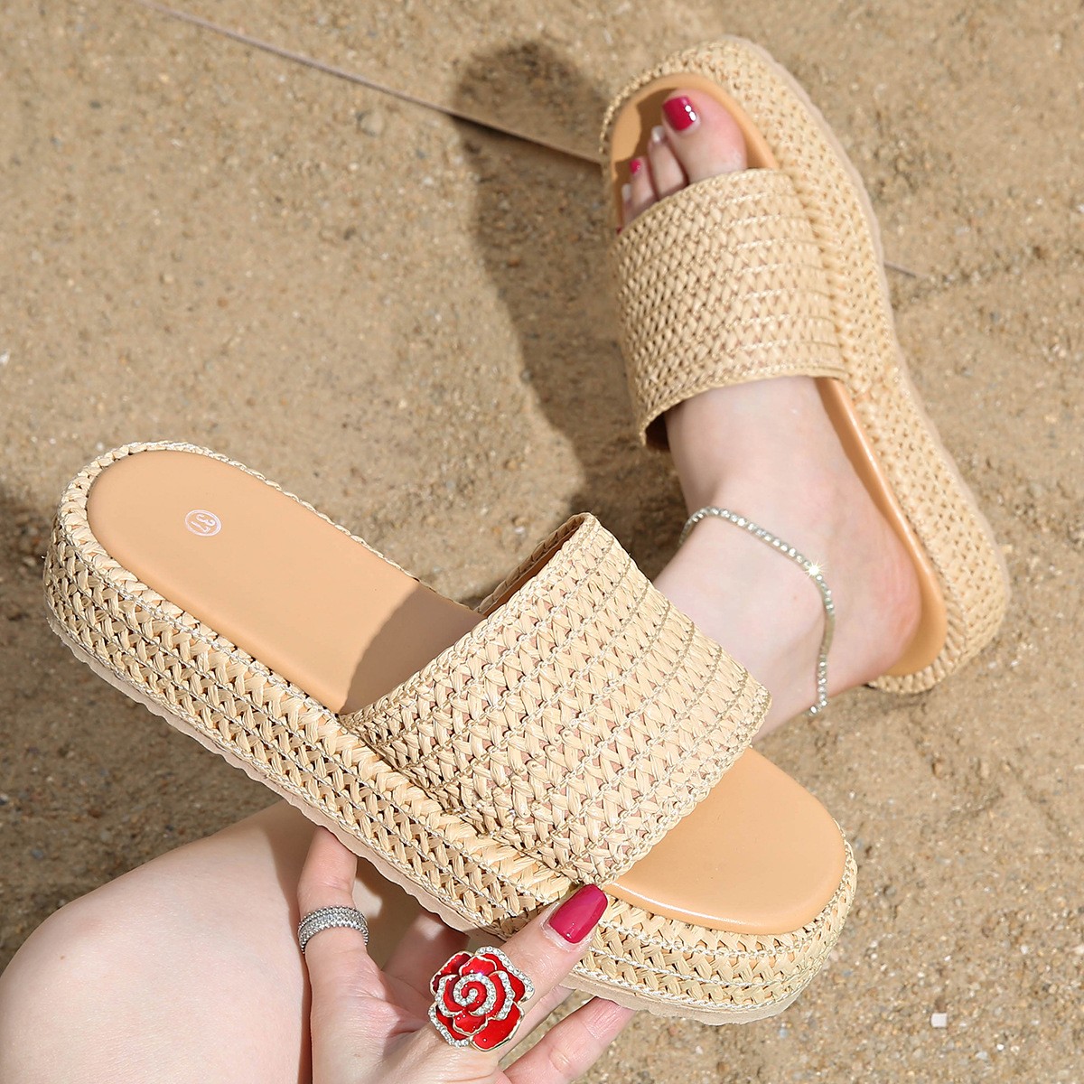 9.9 shipping Women Slippers size 35-43 Crochet Flatform Slides Summer Sandals Platform Beach Chunky raffias High Quality Designer Mules Outdoor Woven 