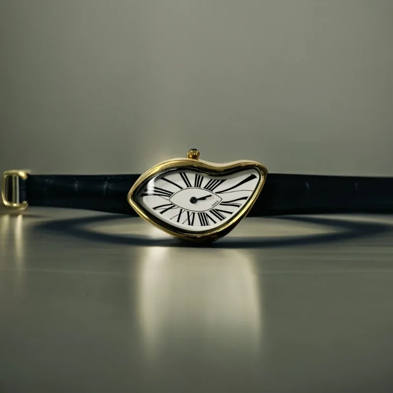 Medieval Crash Creative Melting Twisted Watch High Quality Genuine Leather Watch For Men ious Sapphire Glass Mens Watch 250928