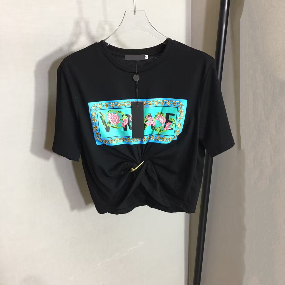 Women's T-Shirt Des… - image