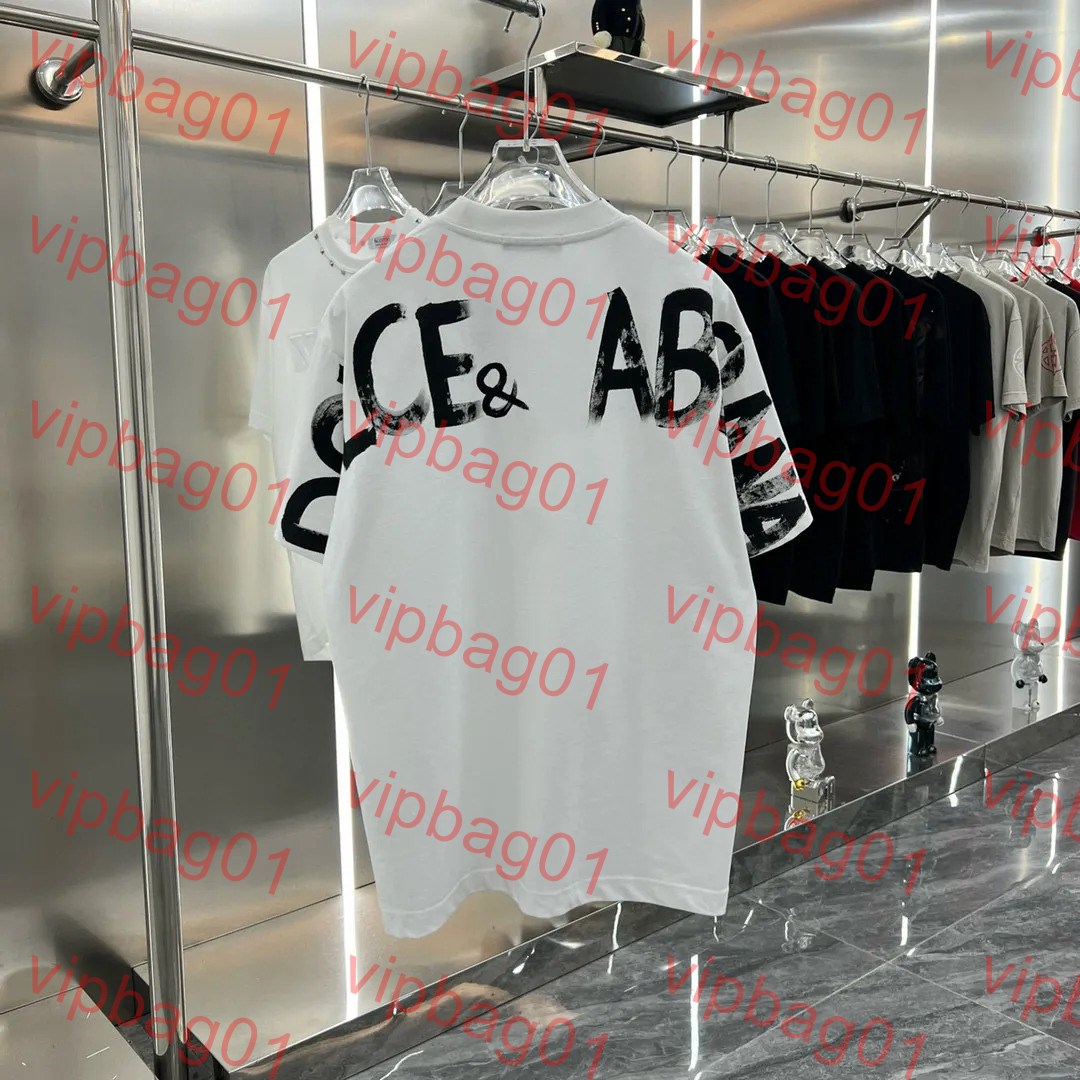 Summer Men's Designer T-shirt Casual Men's and Women's Loose Round Neck T-shirt Embroidered and Letter Printed Short Sleeve Bestseller Luxury Fashion Street T-shirt 06
