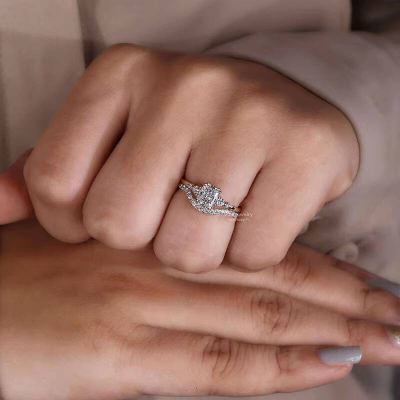 Hot Selling Solid 14K Gold Lab Diamond Women Rings 925 Silver Radiant Cut Five Stone Lab Grown Diamond Ring Bridal Wedding Set