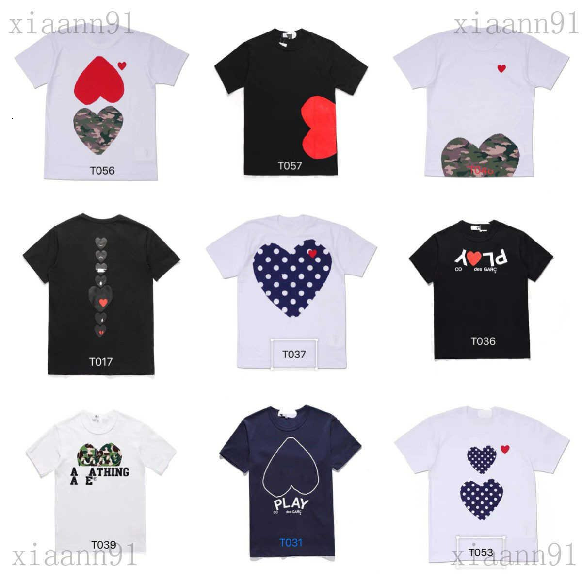 Designer luxury cdgness t shirt Fashion comme de graconliness tshirt Play Little Red Peach Heart Prints Mens Women Round Neck Versatile Couple graphic T Shirt tee