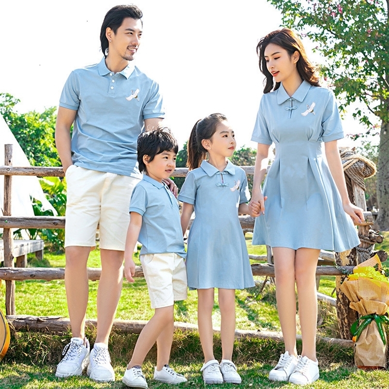 Family Matching Outfits Summer Children's Wear Mom And Daughter Matching Dress Summer Father Son Matching Clothes Family Look 230421