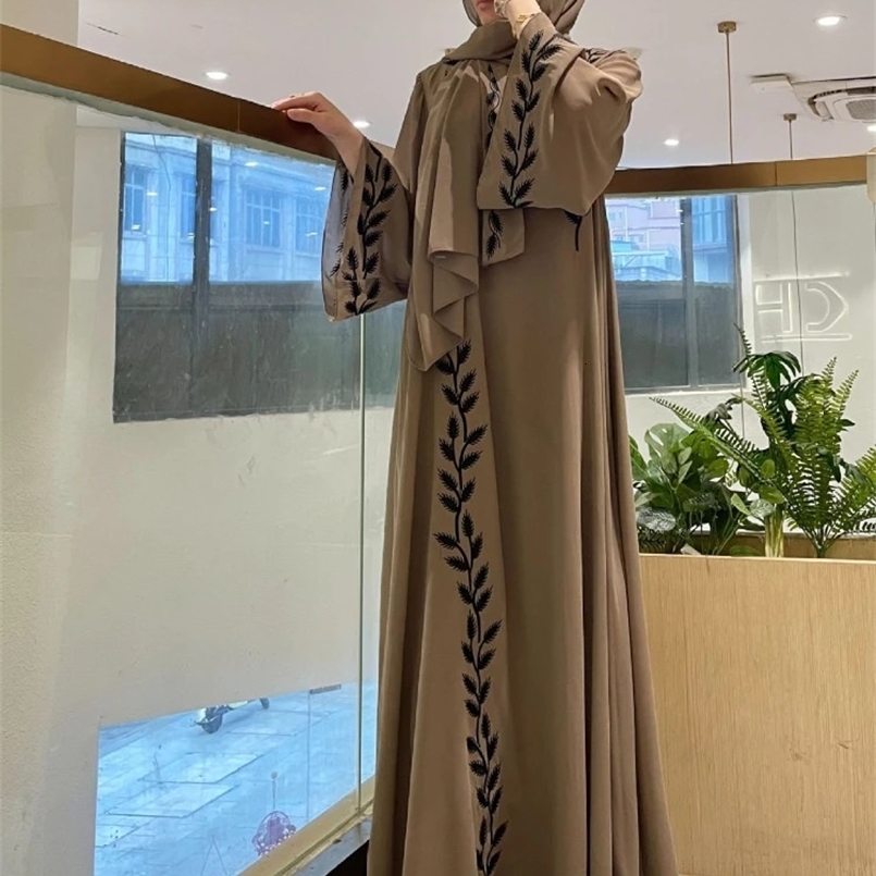 Eid Muslim Abaya for Women Embroidery Dress with Scarf 2 Piece Set Dubai Arab Long Robe Morocco Abayas Kaftan Headscarf Gorgeous 240722