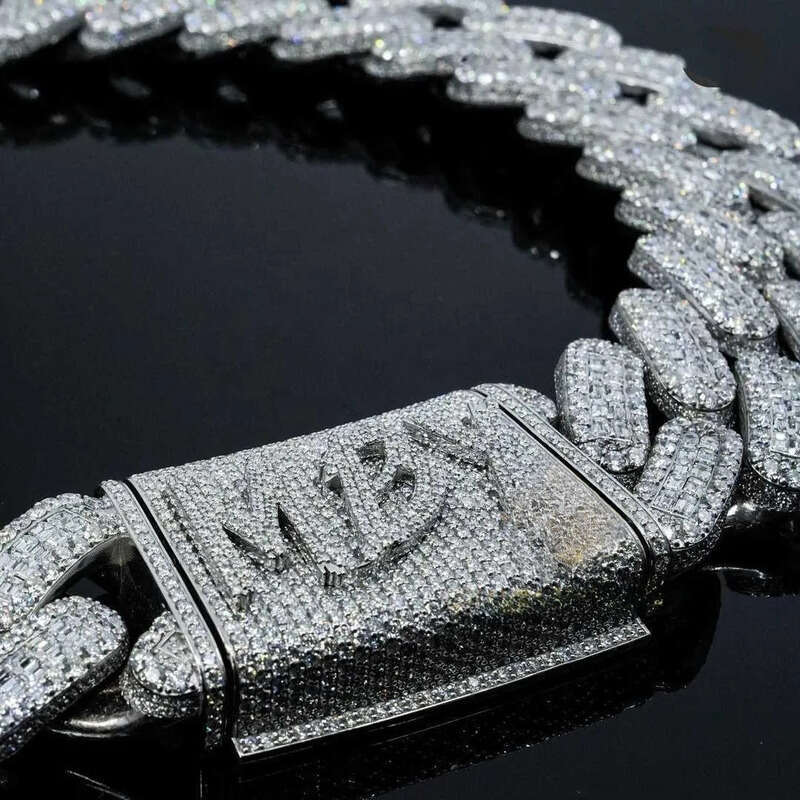 Noble and grand necklace moissanite chain Big Heavy Mens Necklace Sier Vvs Moissanite Baguette Dia Hip Hop Iced Out Cuban k Chain Free door-to-door de