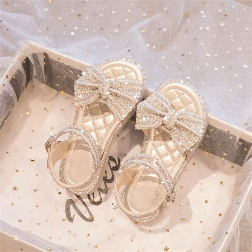 Sandals Summer Children's Princess Sandals Rhinestones Bowtie Elegant Fashion Sandals Non-slip Breathable Solf Girls Shoes Kids Sandals 230421