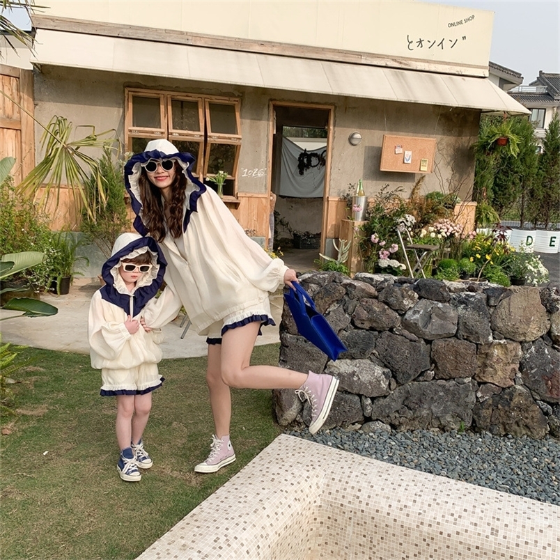 Family Matching Outfits Parent-child wear female and women's summer suit Korean style western style girls' summer hooded cardigan sunscreen 