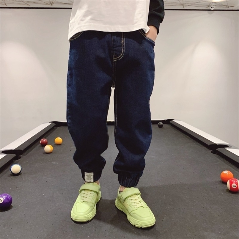 Jeans Spring and Autumn Boys' Jeans Medium to Large Children's Pants Korean Winter Plush Integrated Casual 230406