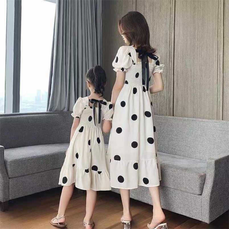 Family Matching Outfits Mother and Daughter Polka Dot Dresses Summer Fashion Children's Clothing Small Fresh Puff Sleeve Parent-child Princess Dr