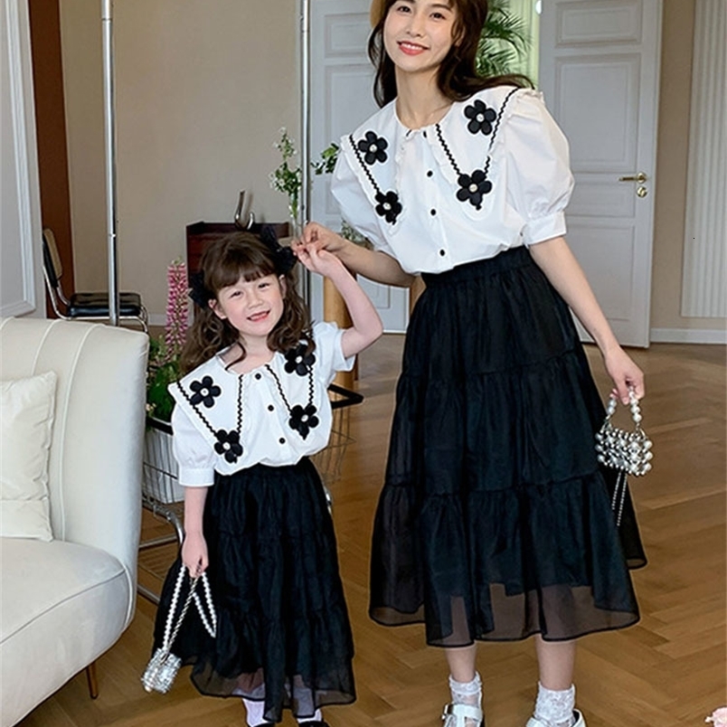 Family Matching Outfits Parent-child Wear Mother and Daughter Korean Version Girls Small Fragrance Suit Shirt Skirt Two-piece Set Summer 230506