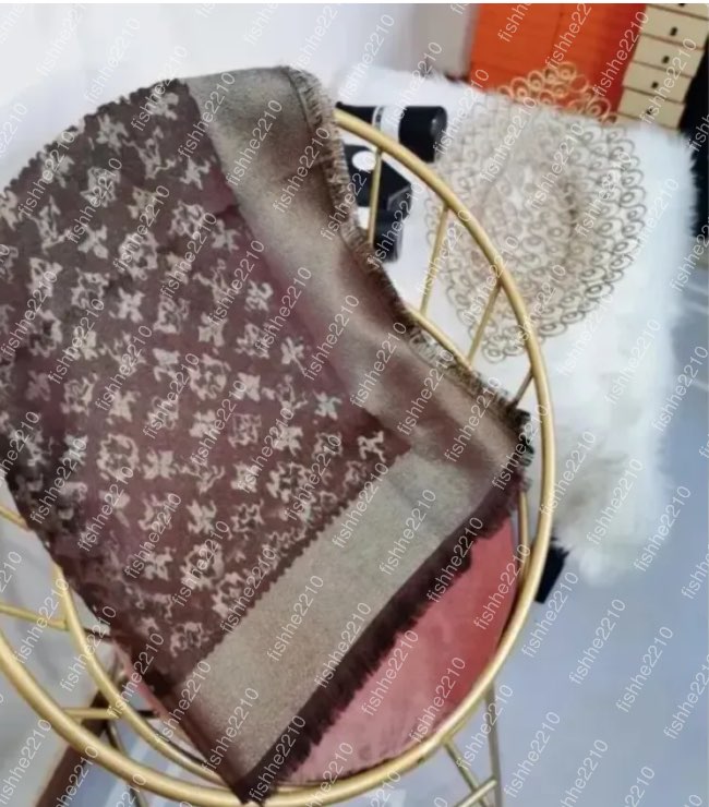 Classic Plaid Women Man Designer Scarf 100% Cashmere Scarves For Winter Warm Womens and mens Long Wraps Size 180x30cm a2852