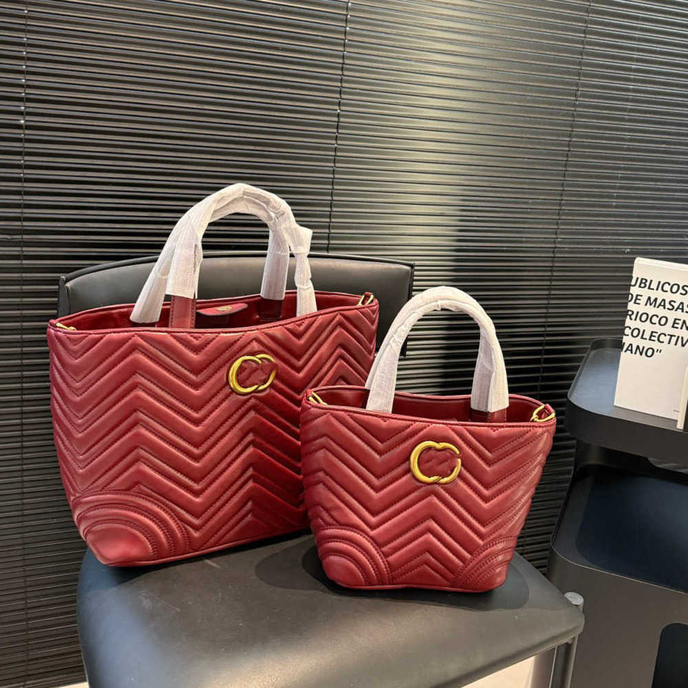 Totes Evening Bags Bey Designer Womens Leather jumbo s Printed Diana Mini Tote Bags Hardware Bamboo Handles Female Shoulder Crossbody Beach Shopping Bag Handbag