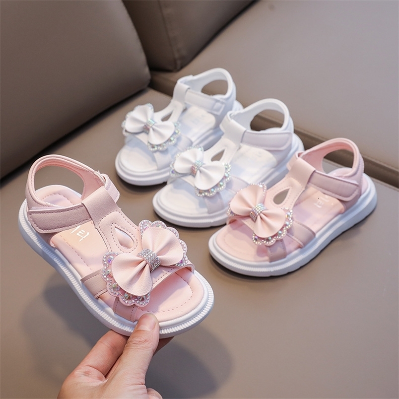 Sandals Summer Kids Sandals for Girls Princess Shoes Baby Fashion Crystal Bowtie Children's Beach Shoes Soft Soled 230515