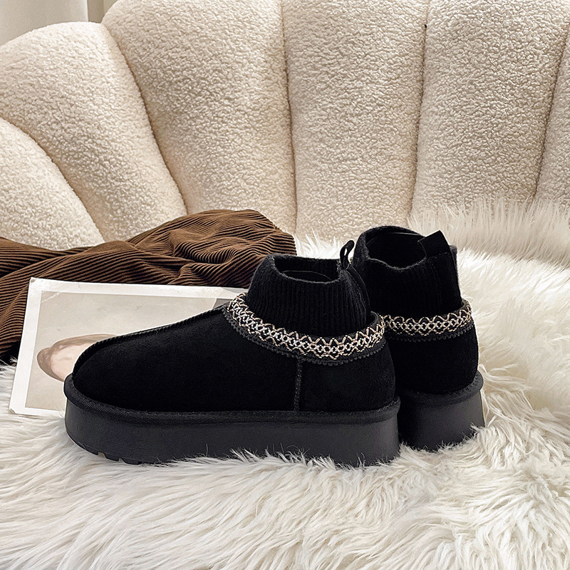 Designer shoes free shipping Thick soled snow boots for women new winter fur one-piece outer wear low top with fleece wool cotton shoes