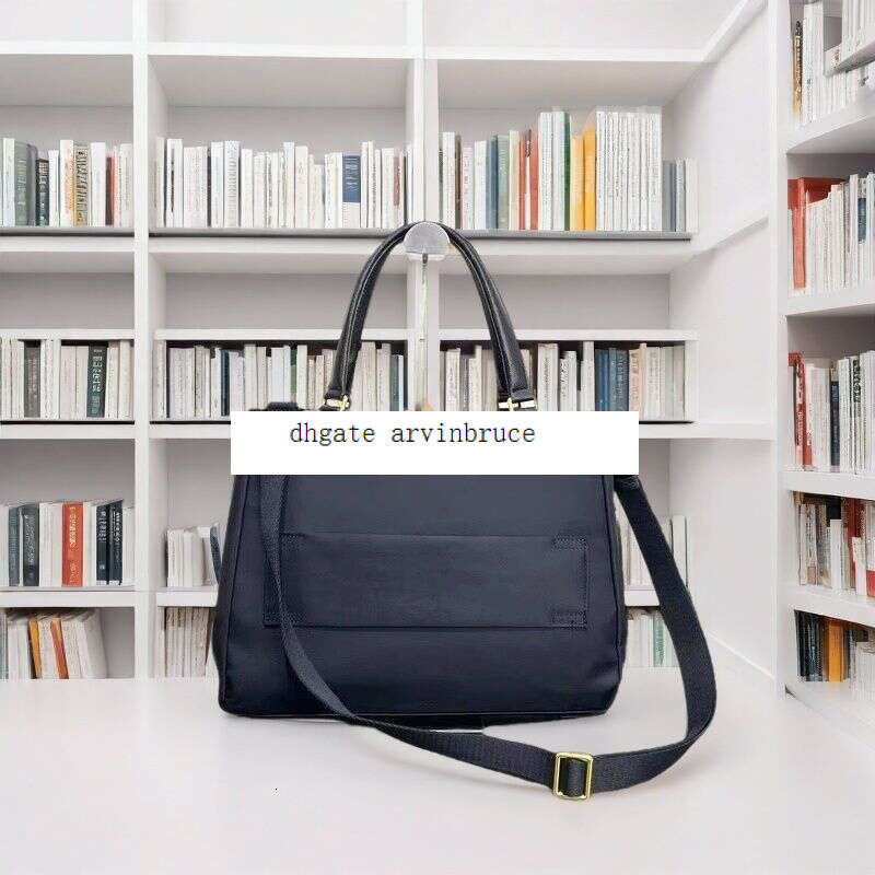 home garden tools case bags packing mens shoulder tote clutch Women's Voyageur Series Nylon Casual Tote Bag Fashion Handbag196605